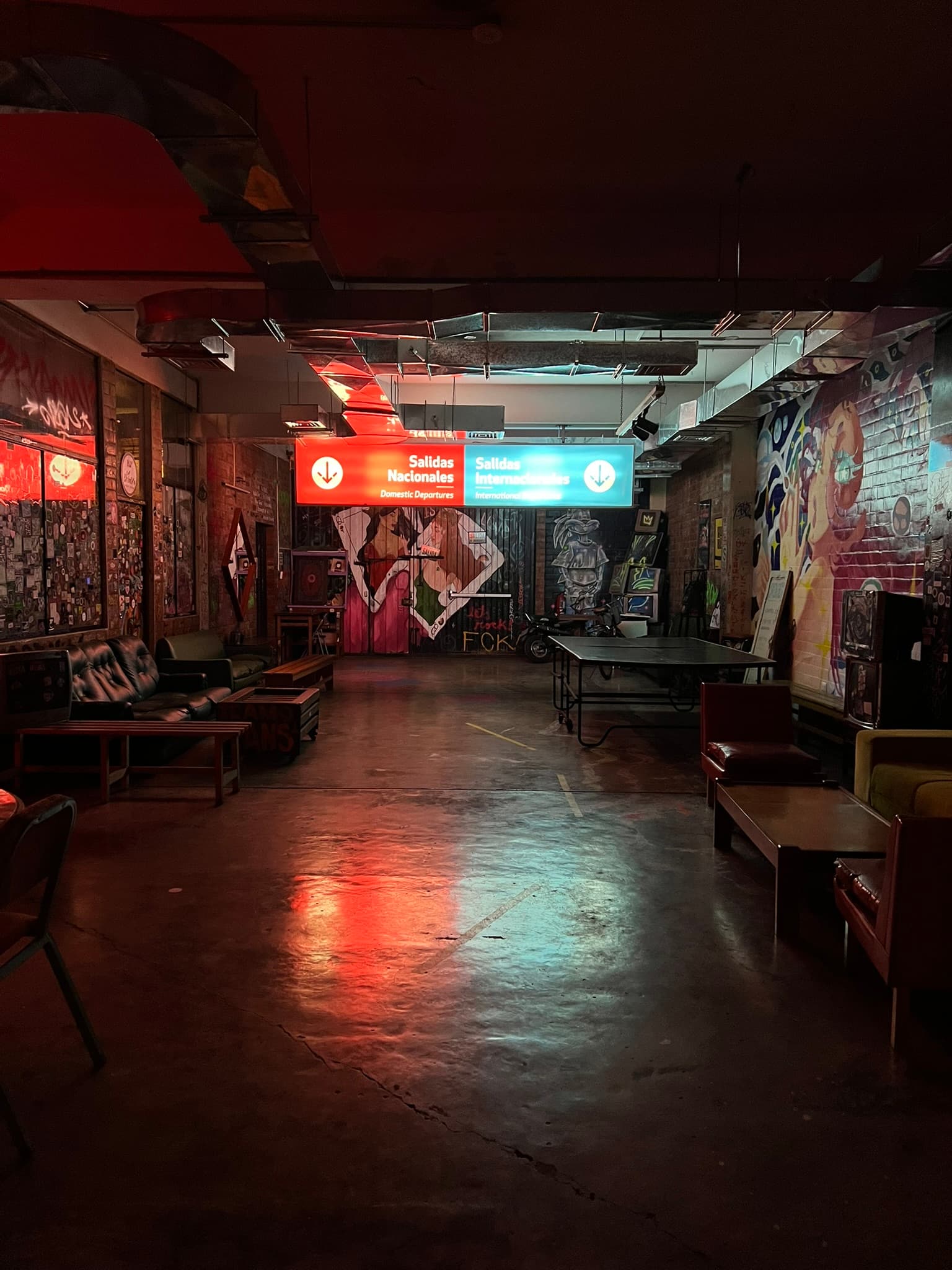 Bar retro grunge escondido en Barranco 