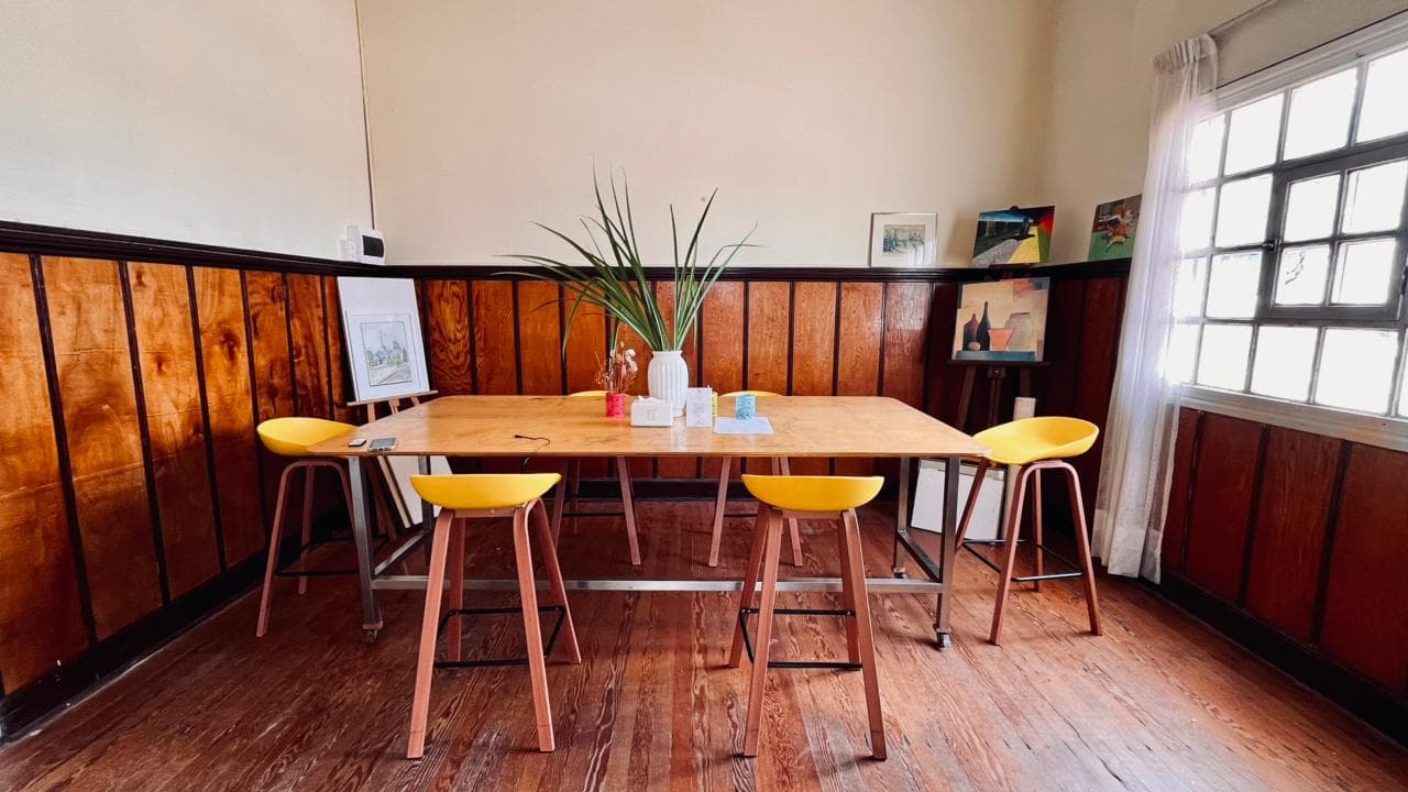 Salones y espacios para podcast en La Punta